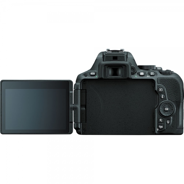 Nikon D5500 18-200mm DSLR Fotoğraf Makinesi (18-200 mm)