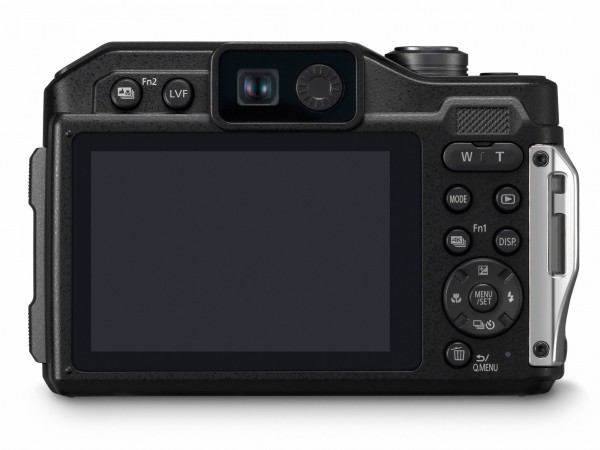 Panasonic Lumix DC-TS7 Kompakt Fotoğraf Makinesi