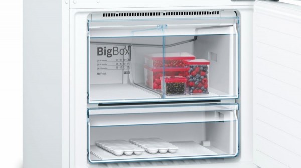 Bosch KGN76DW30N Buzdolabı