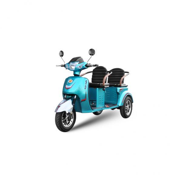 Yuki Ada Twin Moped