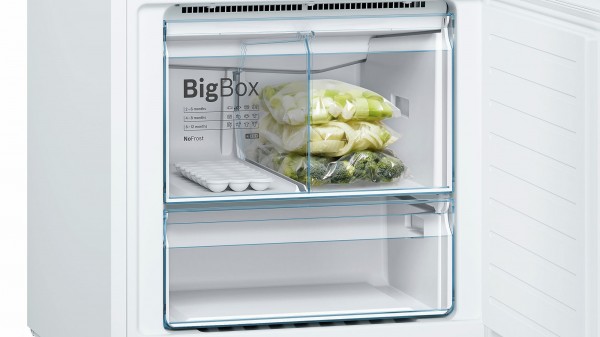 Bosch KGN56UW30N Buzdolabı