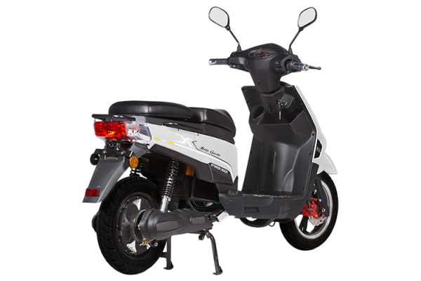 RMG Moto Gusto Strada Scooter