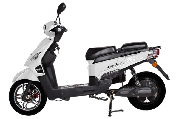 RMG Moto Gusto Strada Scooter