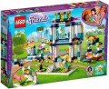 LEGO Friends 41338 Stephanie's Sports Arena resim