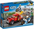 LEGO City 60137 Town Truck Trouble resim