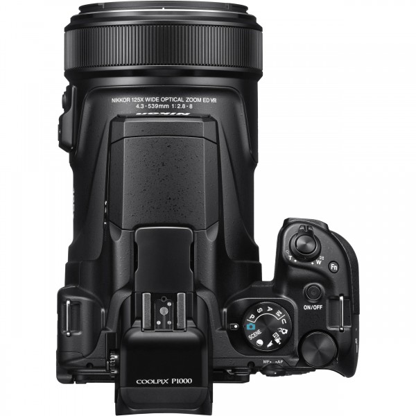 Nikon Coolpix P1000 Kompakt Fotoğraf Makinesi