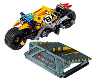 LEGO Technic 42058 Stunt Bike