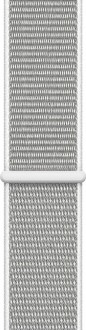 Apple Watch Series 4 (44 mm) Gümüş Rengi Alüminyum Kasa ve Deniz Kabuğu Spor Loop Akıllı Saat