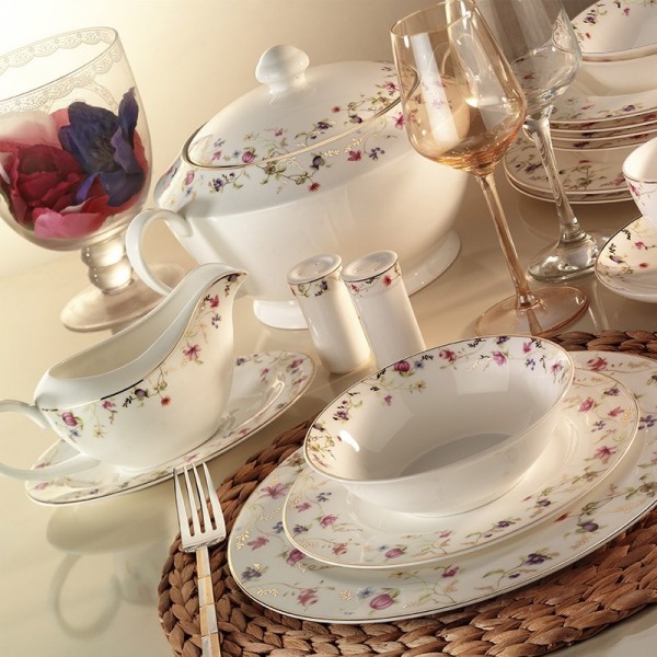 Kütahya Porselen Bone China 25133 84 Parça Yemek Takımı