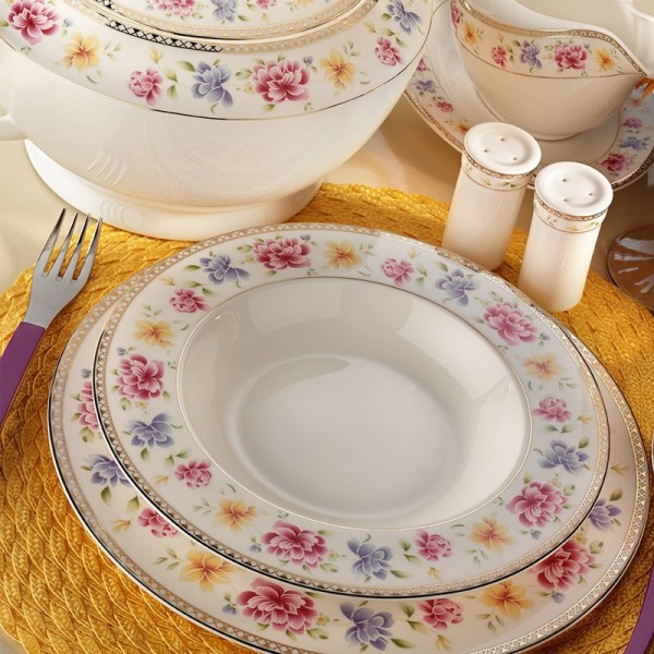 Kütahya Porselen Bone China 25136 84 Parça Yemek Takımı