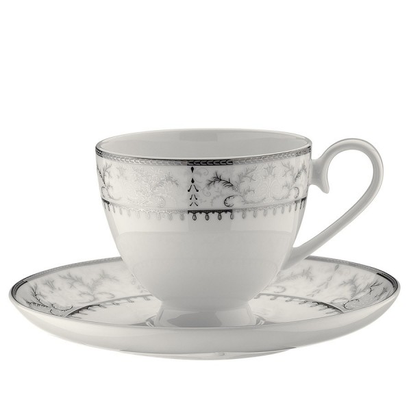 Kütahya Porselen Bone China 25141 84 Parça Yemek Takımı