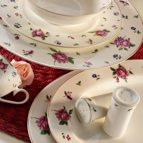 Kütahya Porselen Bone China 25140 84 Parça Yemek Takımı