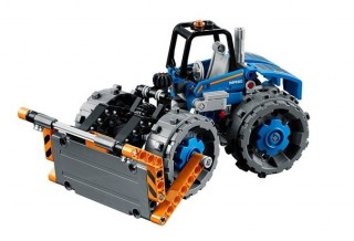 LEGO Tech 42071 Dozer Compactor