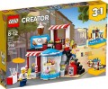 LEGO Creator 31077 Modular Sweet Surprises resim