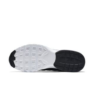 Nike Air Max Invigor Erkek Spor Ayakkabı