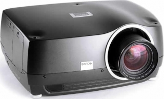 Barco F32 1080p DLP Projeksiyon