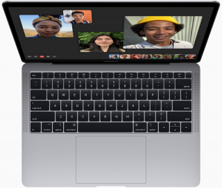 Apple MacBook Air 13.3" (MREC2TU/A) Ultrabook