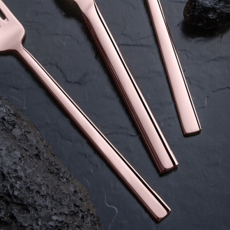 Nehir Titanium Dalyan Bronz Deri Kutulu 84 Parça Çatal Kaşık Bıçak Takımı