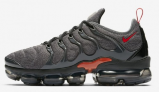 Nike Air VaporMax Plus Erkek Spor Ayakkabı