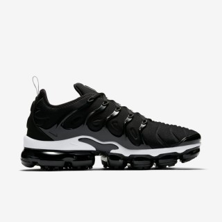 Nike Air VaporMax Plus Erkek Spor Ayakkabı