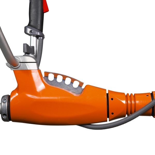 Oleo-Mac BC 400 T Çim Biçme Makinesi