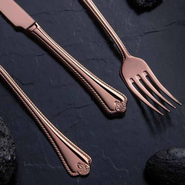 Nehir Titanium Fulya Bronz Deri Kutulu 89 Parça Çatal Kaşık Bıçak Takımı