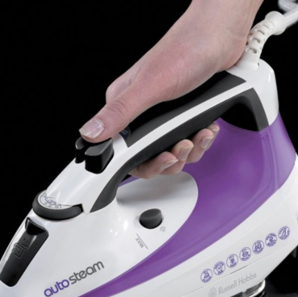 Russell Hobbs 14993-56 Buharlı Ütü
