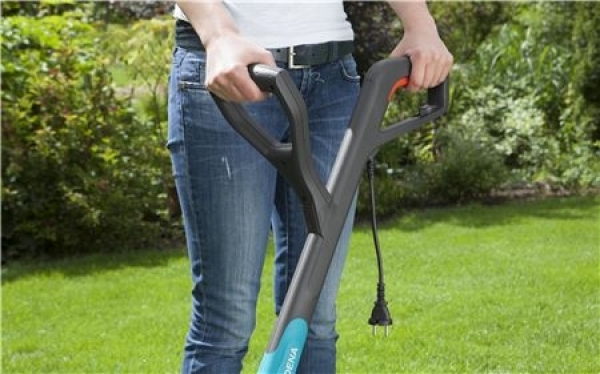 Gardena SmallCut 300/23 Çim Biçme Makinesi