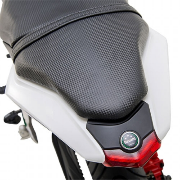 Benelli TNT 125 Commuter