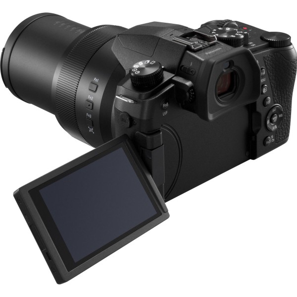 Panasonic LUMIX FZ 1000 II Kompakt Fotoğraf Makinesi