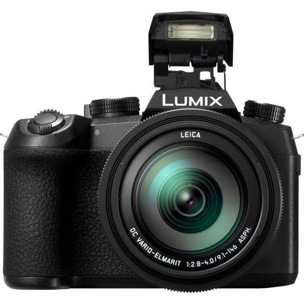 Panasonic LUMIX FZ 1000 II Kompakt Fotoğraf Makinesi