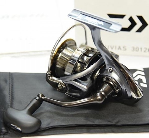 Daiwa Luvias 2015 3012 H Olta Makinesi