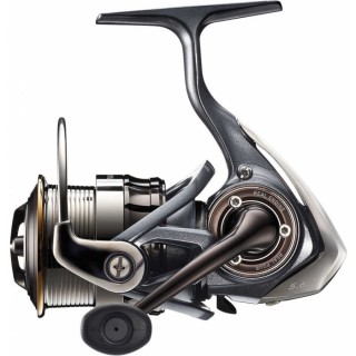 Daiwa Luvias 2015 3012 H Olta Makinesi
