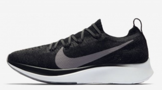 Nike Zoom FLY Flyknit Kadın Spor Ayakkabı