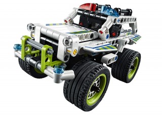 LEGO Technic 42047 Police Interceptor