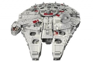LEGO Star Wars 10179 Ultimate Collector's Millennium Falcon
