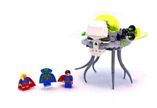 LEGO DC Comics Super Heroes 76040 Brainiac Attack