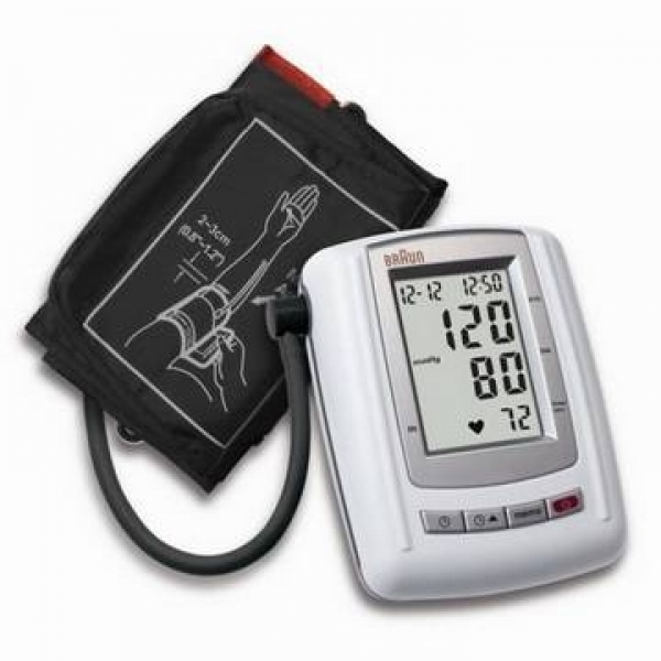 Braun ExactFit BP4000 Tam Otomatik Tansiyon Aleti