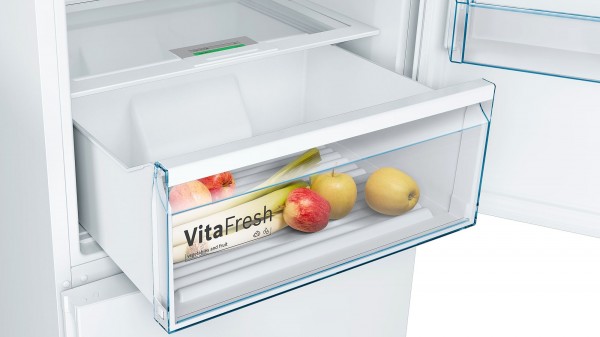 Bosch KGN46UW30N Buzdolabı