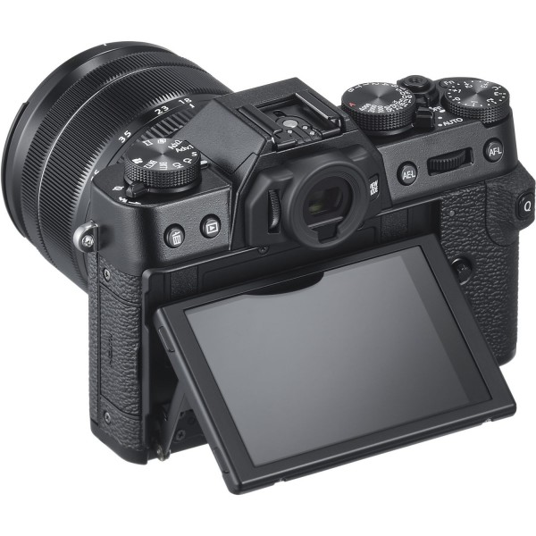 Fujifilm X-T30 15-45mm Aynasız Fotoğraf Makinesi (15-45 mm)
