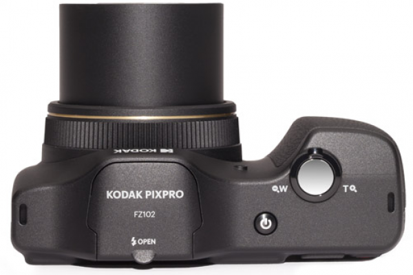 Kodak Pixpro FZ102 Kompakt Fotoğraf Makinesi
