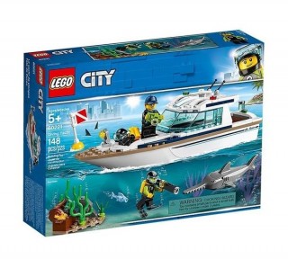 LEGO City 60221 Diving Yacht