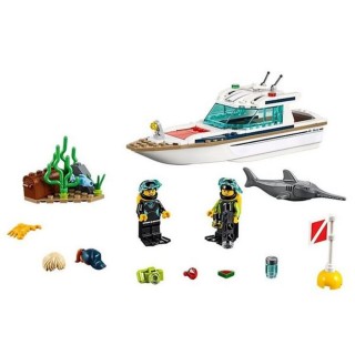 LEGO City 60221 Diving Yacht