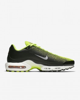 Nike Air Max Plus TN SE Erkek Spor Ayakkabı