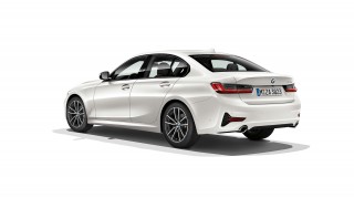 2019 Yeni BMW 320i 1.6 170 BG Steptronic First Edition Sport Line