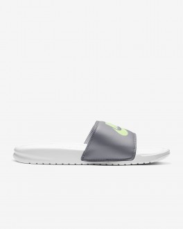 Nike Benassi Kadın Terlik