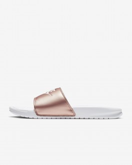 Nike Benassi Kadın Terlik
