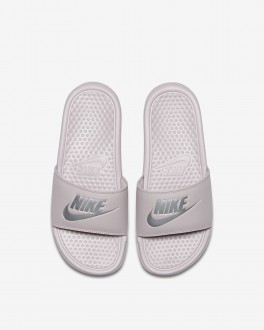 Nike Benassi Kadın Terlik