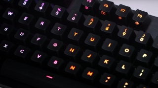 Logitech G512 Carbon Blue Klavye