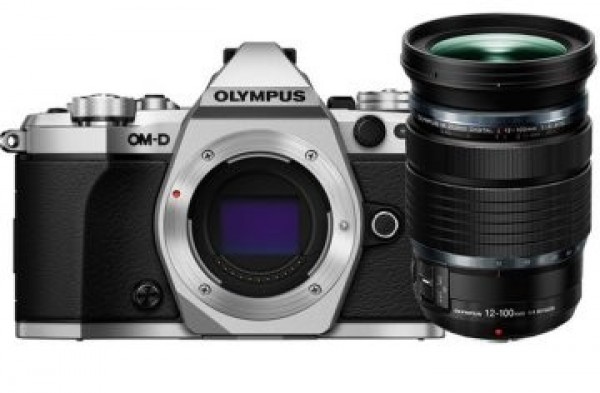 Olympus OM-D E-M5 Mark II 12-100mm Aynasız Fotoğraf Makinesi (12-100 mm)